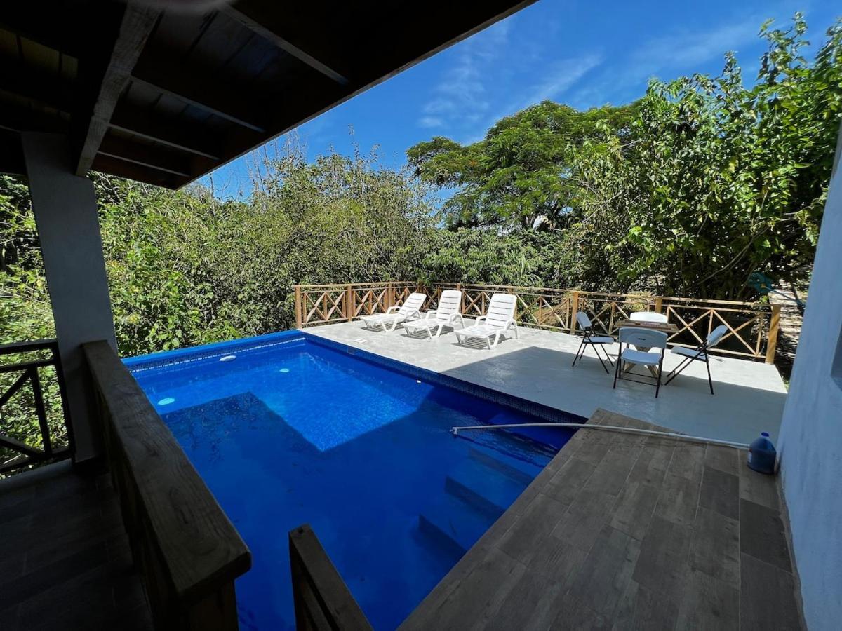 Jarabacoa Villas With Private Pool And Parking Exterior photo
